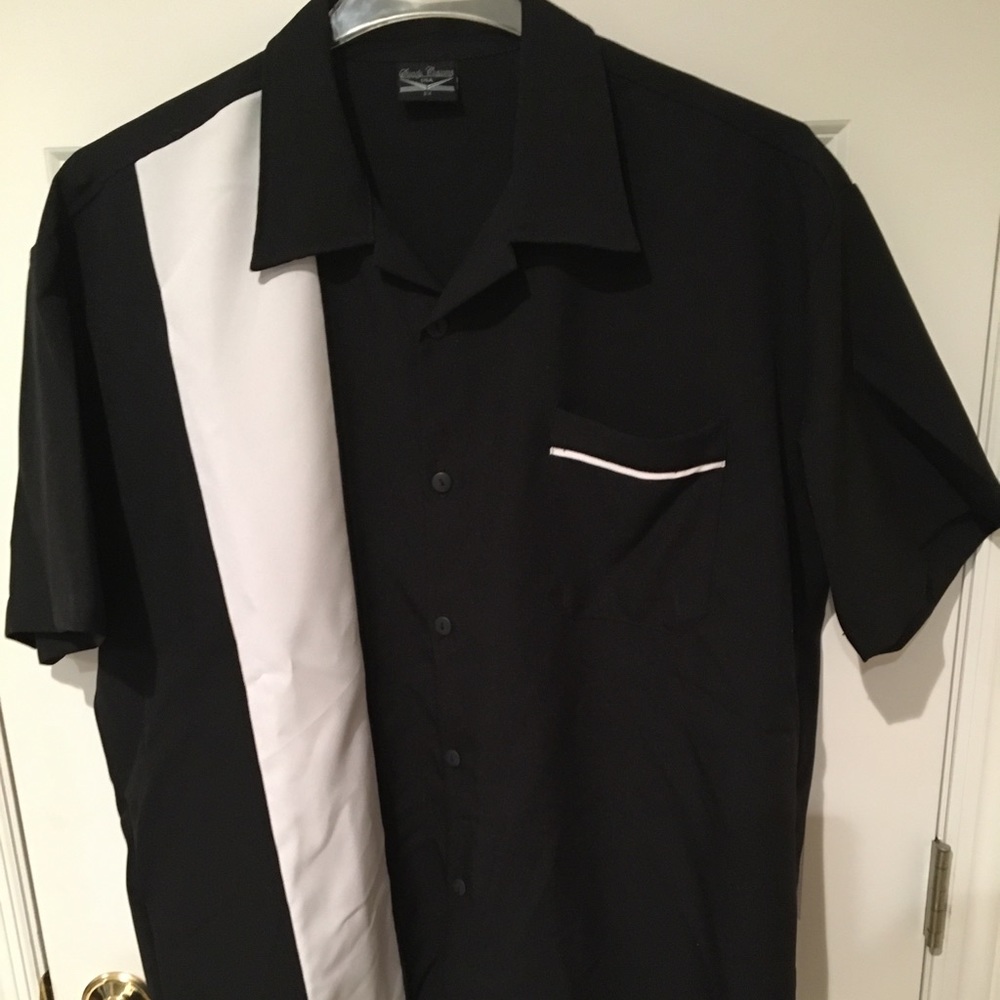 Steady Customs black and white shirt. Size 2X